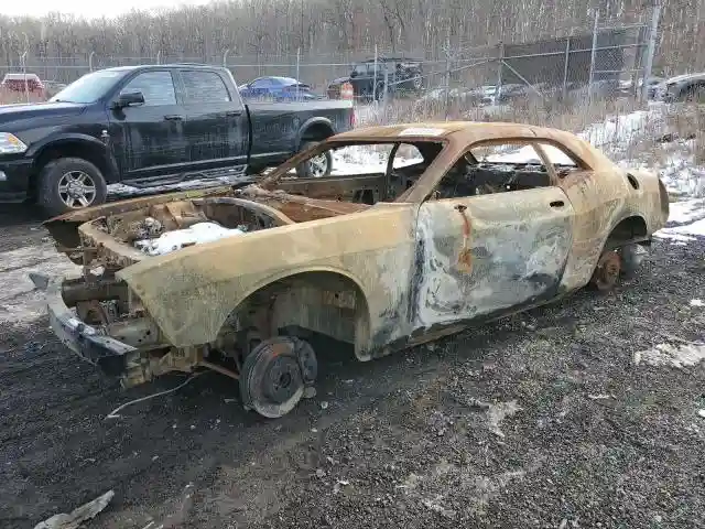 2C3CDZBT5GH101798 2016 DODGE CHALLENGER-0