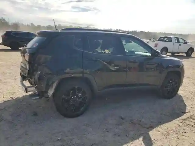 3C4NJCBB6NT172059 2022 JEEP COMPASS-2