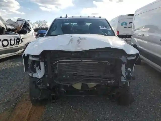 3C63RRHLXRG110382 2024 RAM 3500-4