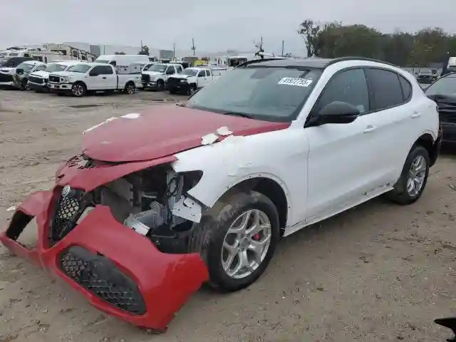ZASPAJAN1L7C92420 2020 ALFA ROMEO STELVIO-0