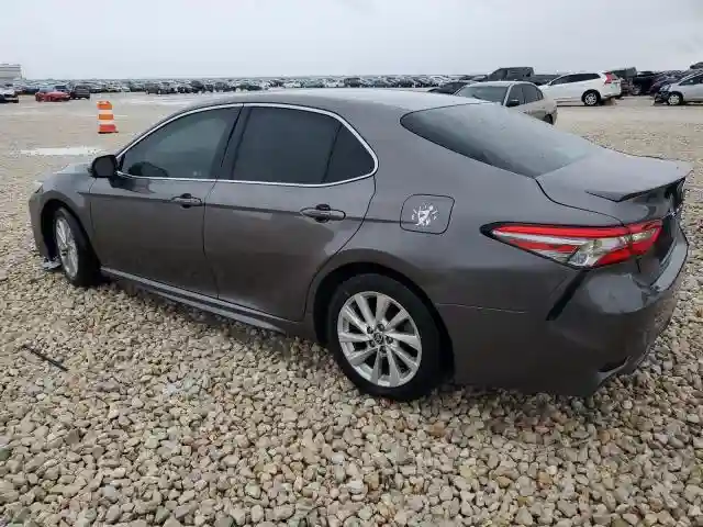 4T1B11HK8JU078209 2018 TOYOTA CAMRY-1