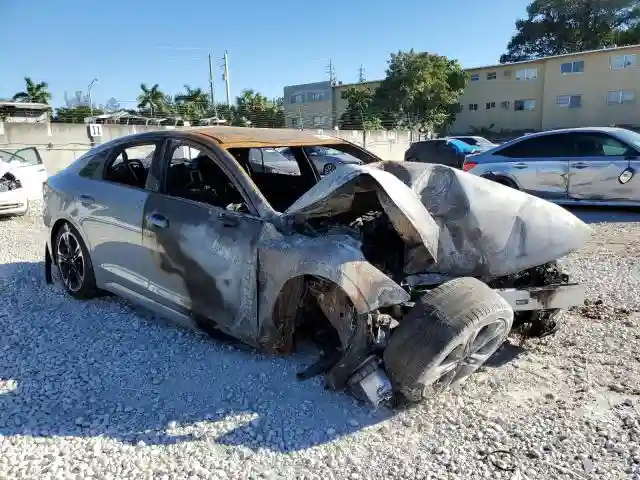 5XXG64J28RG237819 2024 KIA K5-3