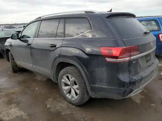 1V2CR2CA0JC565950 2018 VOLKSWAGEN ATLAS-1