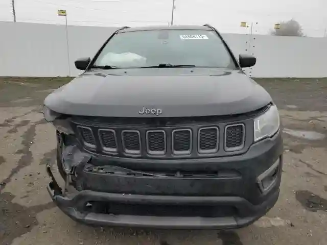 3C4NJDEB0MT594957 2021 JEEP COMPASS-4