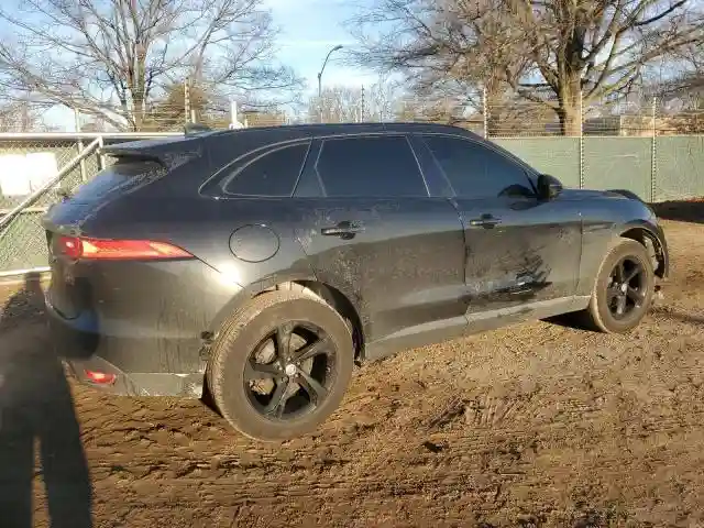 SADCJ2FX0LA660942 2020 JAGUAR F-PACE-2