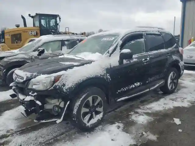 JF2SJABC4HH477211 2017 SUBARU FORESTER-0