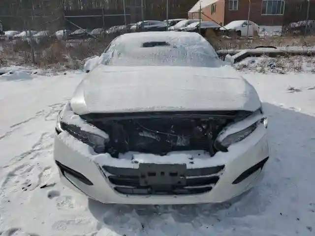 1HGCV1F15KA071889 2019 HONDA ACCORD-4