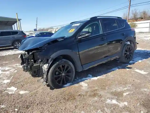 2T3RFREV2JW804022 2018 TOYOTA RAV4-0