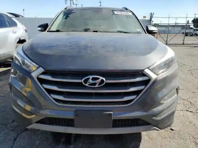 KM8J3CA23JU642635 2018 HYUNDAI TUCSON-4