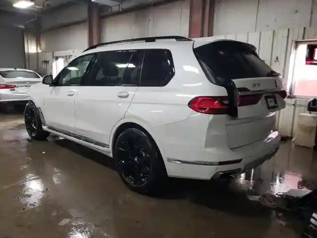 5UXCW2C07M9H82433 2021 BMW X7-1
