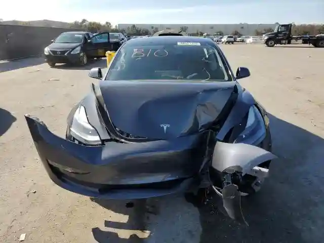 5YJ3E1EBXNF145554 2022 TESLA MODEL 3-4