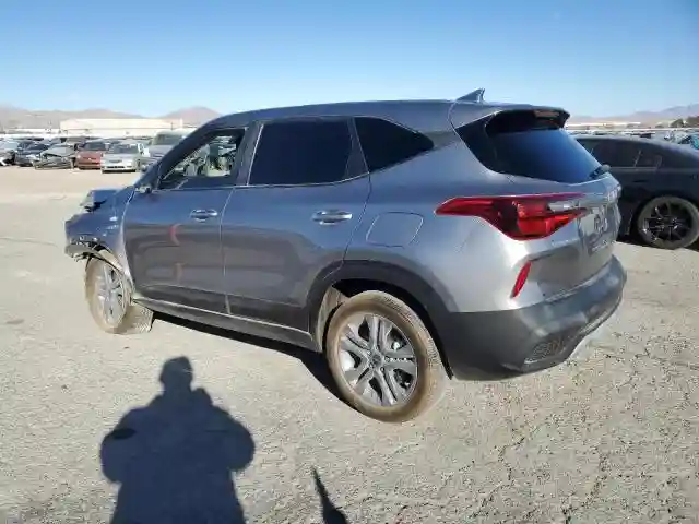 KNDEPCAAXN7249656 2022 KIA SELTOS-1