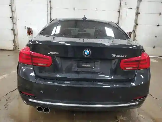 WBA8D9G3XHNU65814 2017 BMW 3 SERIES-5