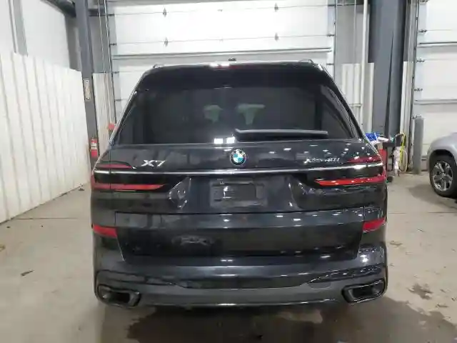 5UX23EM03P9P84153 2023 BMW X7-5