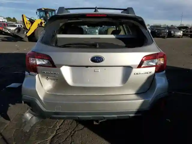 4S4BSAHC7J3256820 2018 SUBARU LEGACY-5