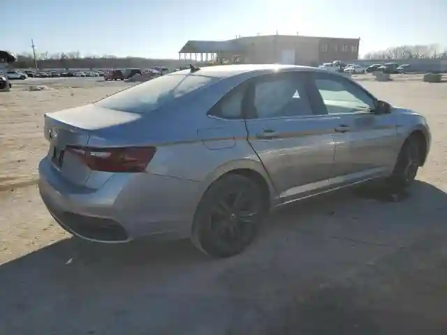 3VW7M7BU8NM004469 2022 VOLKSWAGEN JETTA-2