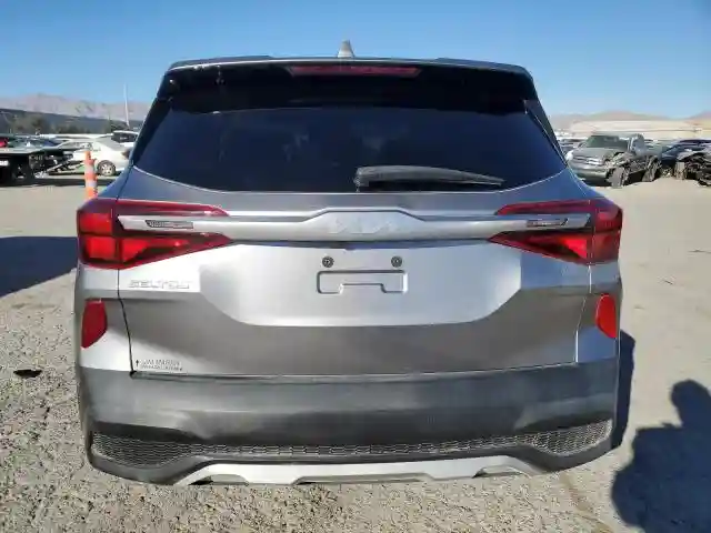 KNDEPCAAXN7249656 2022 KIA SELTOS-5