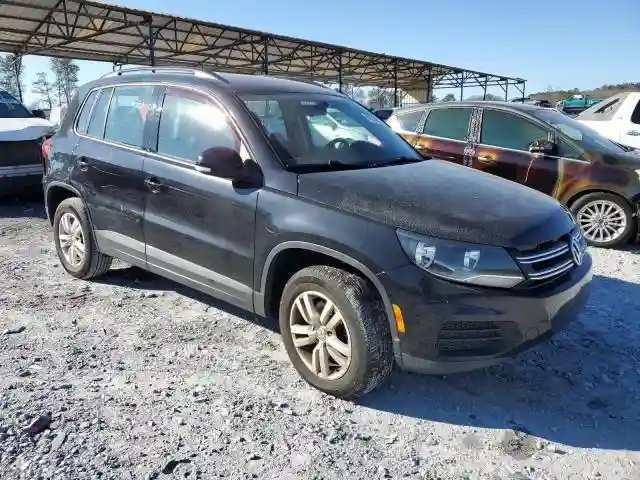 WVGAV7AX0HK023767 2017 VOLKSWAGEN TIGUAN-3