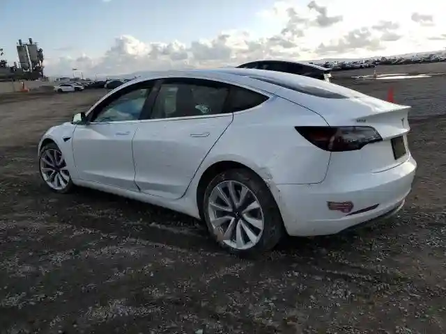 5YJ3E1EB1KF194203 2019 TESLA MODEL 3-1