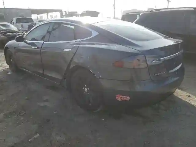 5YJSA1E27HF206144 2017 TESLA MODEL S-1