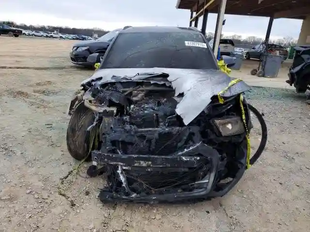 WA1BNAFY2J2041744 2018 AUDI Q5-4