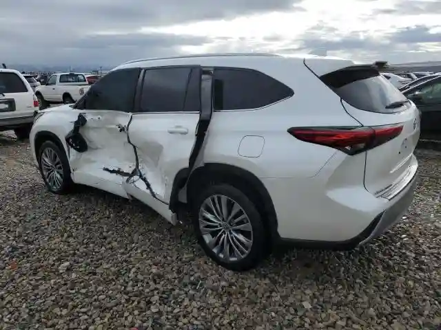 5TDFZRBH8LS005035 2020 TOYOTA HIGHLANDER-1