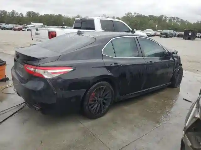 4T1G11AK8LU368629 2020 TOYOTA CAMRY-2