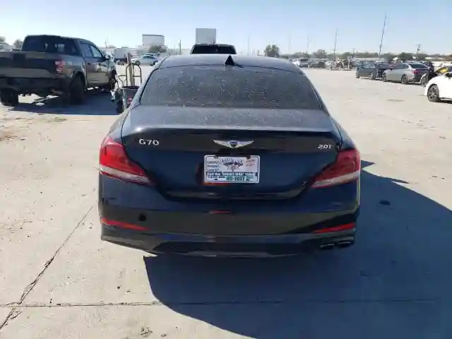 KMTG44LA2KU026742 2019 GENESIS G70-5