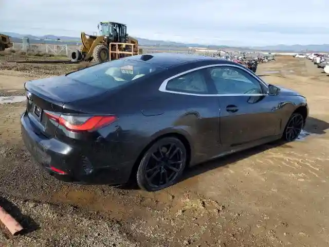WBA73AP05RCN57769 2024 BMW 4 SERIES-2