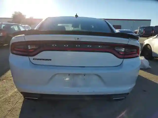 2C3CDXHGXGH246947 2016 DODGE CHARGER-5