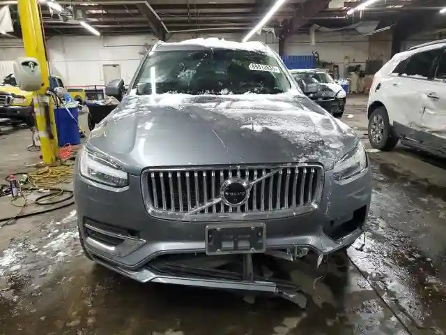 YV4A22PL5L1595109 2020 VOLVO XC90-4