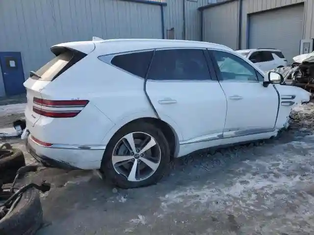 KMUHCESC2RU203599 2024 GENESIS GV80-2