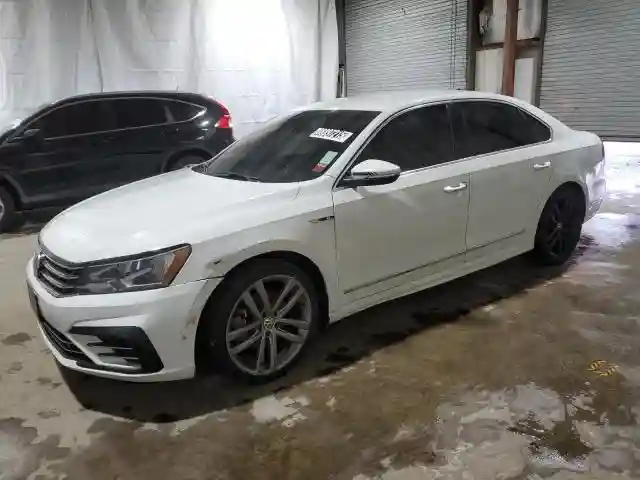 1VWDT7A32HC058712 2017 VOLKSWAGEN PASSAT-0