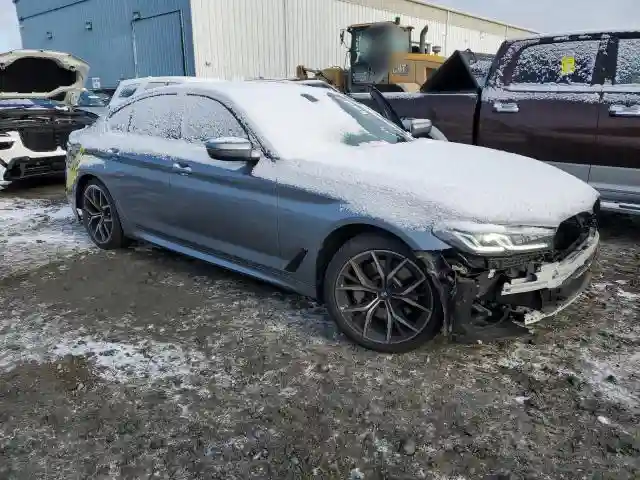 WBA33AG01MCG84691 2021 BMW 5 SERIES-3