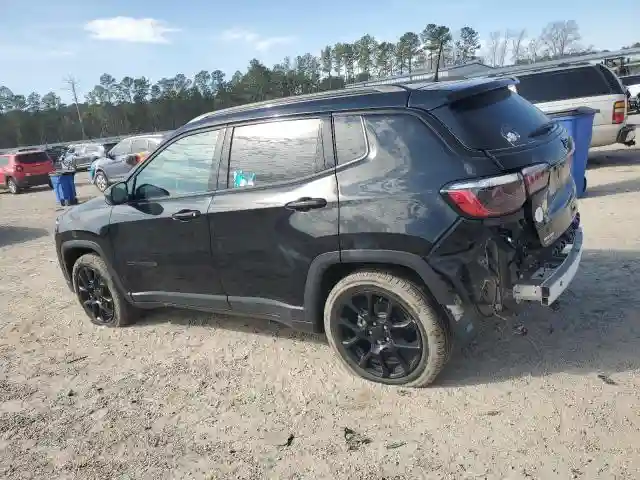 3C4NJCBB6NT172059 2022 JEEP COMPASS-1