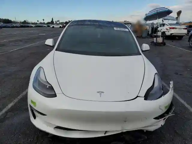 5YJ3E1EA7NF307034 2022 TESLA MODEL 3-4