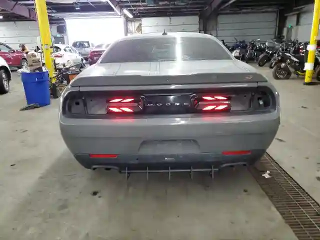 2C3CDZGG8JH205348 2018 DODGE CHALLENGER-5