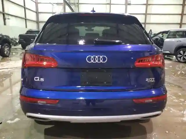 WA1BNAFY0J2055819 2018 AUDI Q5-5