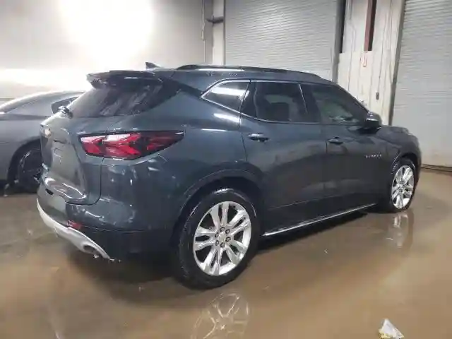 3GNKBHRS9KS660434 2019 CHEVROLET BLAZER-2