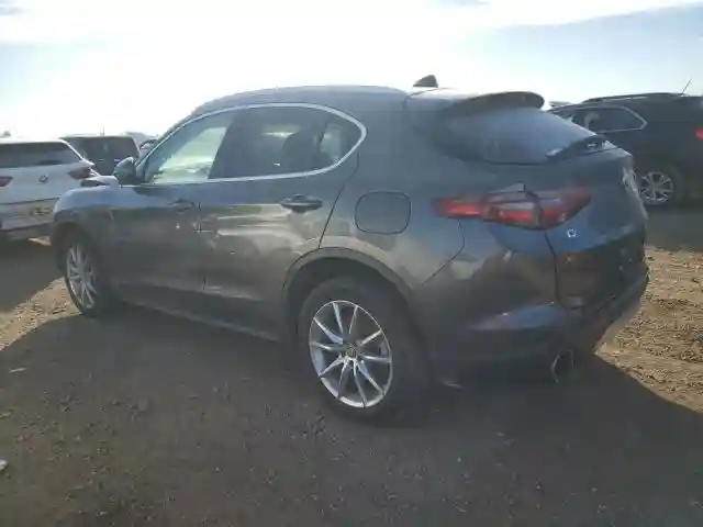 ZASPAKBN0K7C56432 2019 ALFA ROMEO STELVIO-1