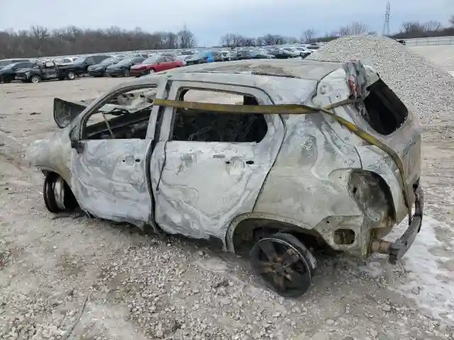 KL7CJRSB2FB055749 2015 CHEVROLET TRAX-1