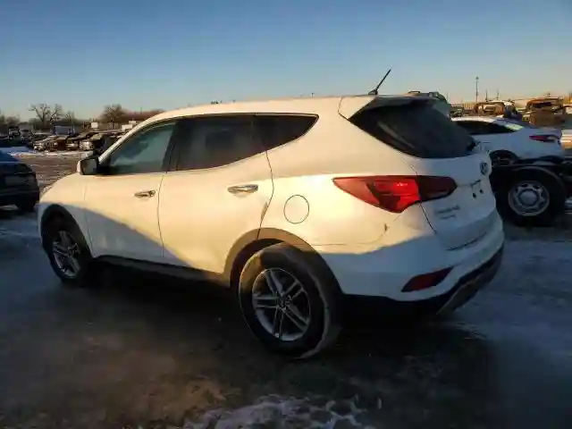 5NMZTDLB4JH057483 2018 HYUNDAI SANTA FE-1
