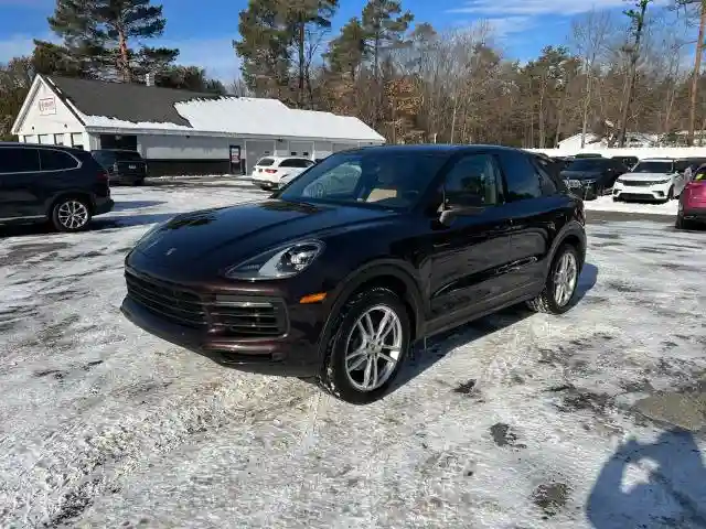 WP1AA2AY7KDA05952 2019 PORSCHE CAYENNE-1