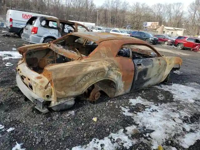 2C3CDZBT5GH101798 2016 DODGE CHALLENGER-2