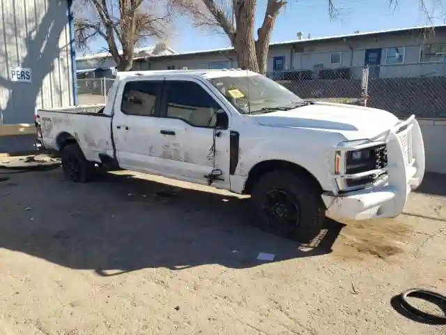 1FT8W2BT2PEC56514 2023 FORD F250-3