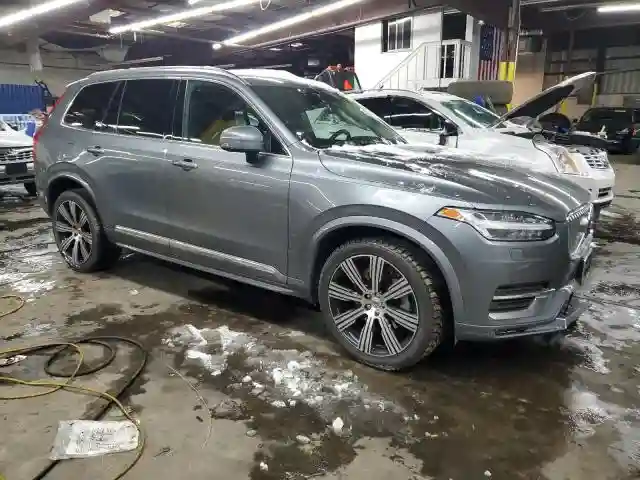 YV4A22PL5L1595109 2020 VOLVO XC90-3