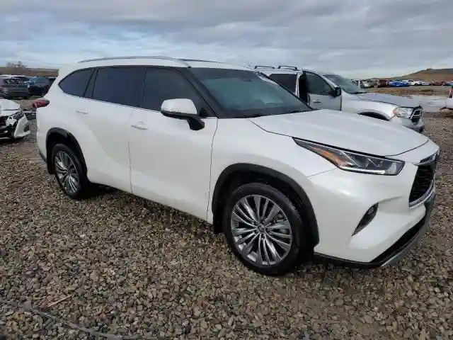 5TDFZRBH8LS005035 2020 TOYOTA HIGHLANDER-3