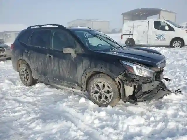 JF2SKAJC3LH453067 2020 SUBARU FORESTER-3