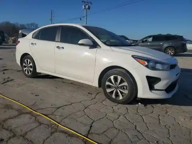 3KPA24AD0PE520238 2023 KIA RIO-3