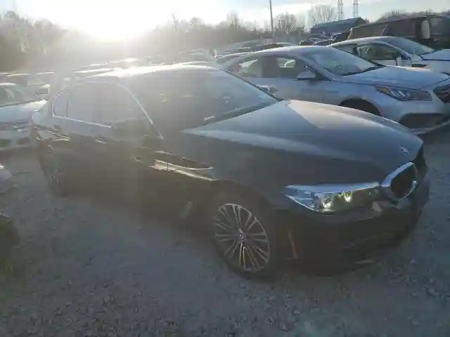 WBAJA7C5XJG907362 2018 BMW 5 SERIES-3